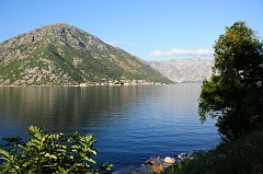 Lungo la baia di Kotor275DSC_2943